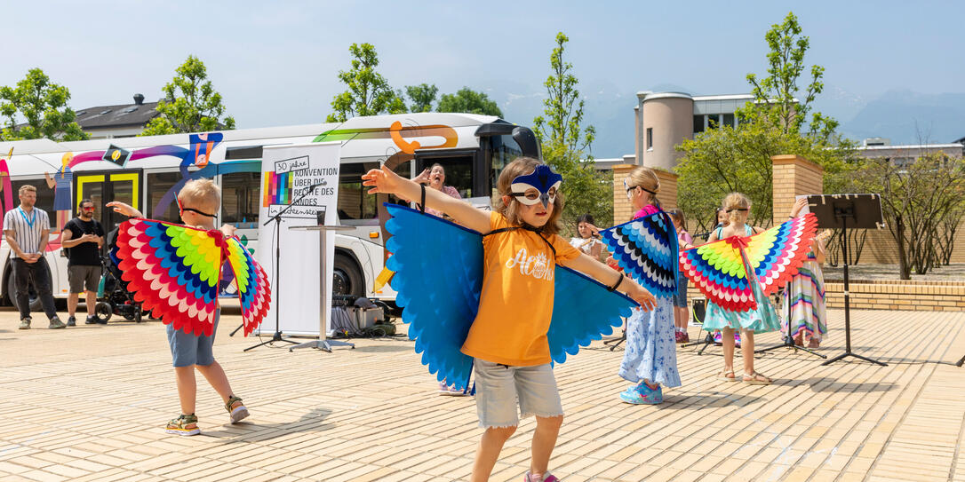Auftaktveranstaltung 30 Jahre UN Kinderrechtskonvention in Vaduz (11.06.2025)