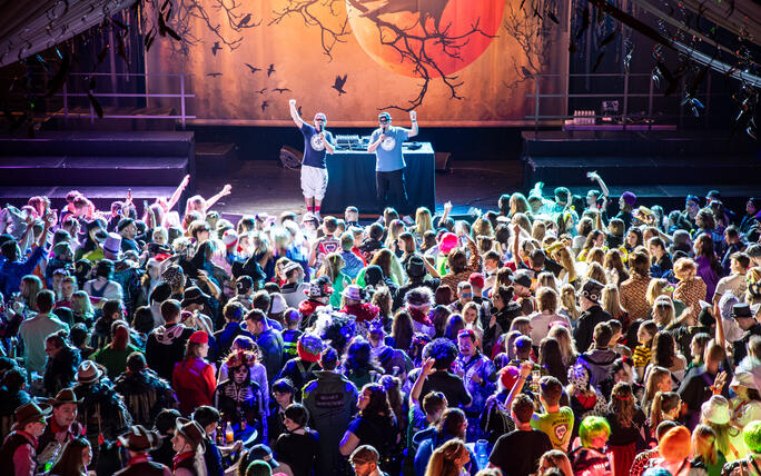 «Schaabumm» Party im Saal Schaan