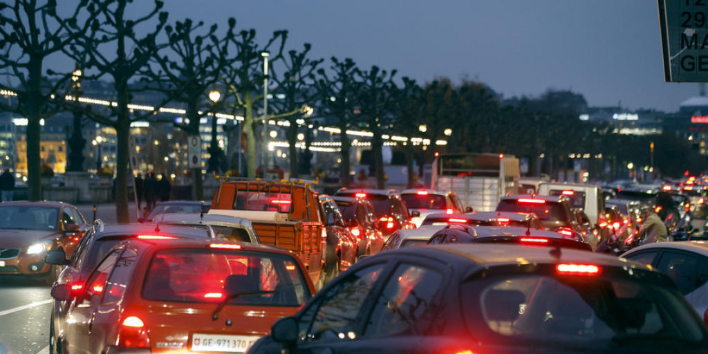 Genferinnen und Genfer brauchen am meisten Geduld im Strassenverkehr. (Symbolbild)