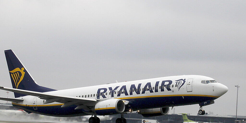 Das Flugverbot für die Boeing 737 Max hält Ryanair zurück: Weil die Auslieferung der Maschinen weiter auf sich warten lässt, rechnet Ryanair im kommenden Jahr mit dem geringsten Passagierwachstum seit Jahren. (Themenbild)