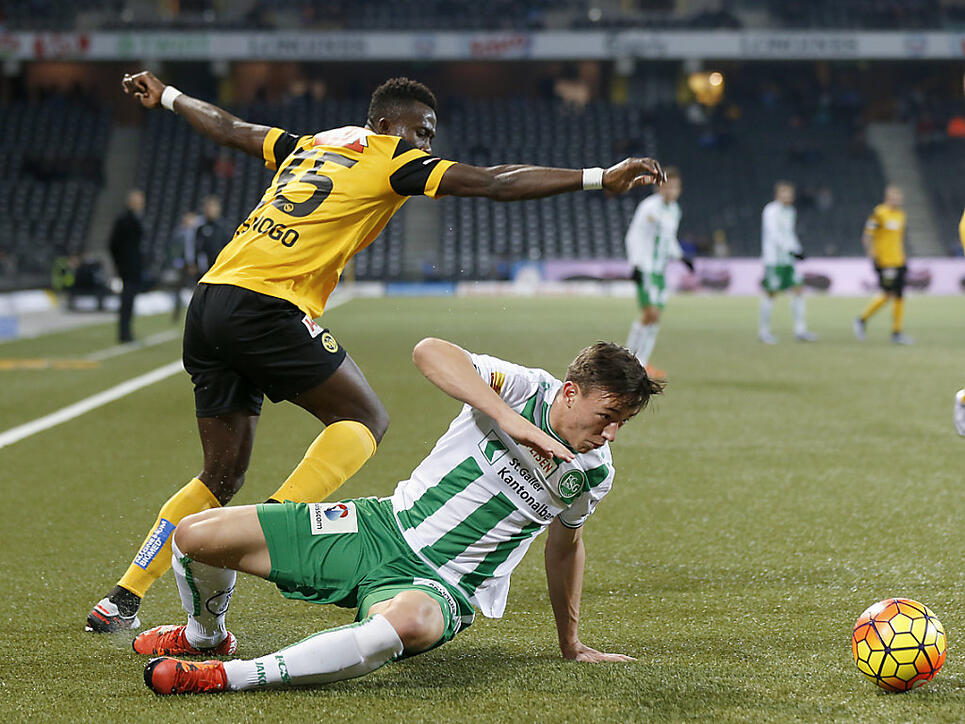 S&eacute;kou Sanogo (links) wurde von der Swiss Football League aufgrund von TV-Bildern gesperrt