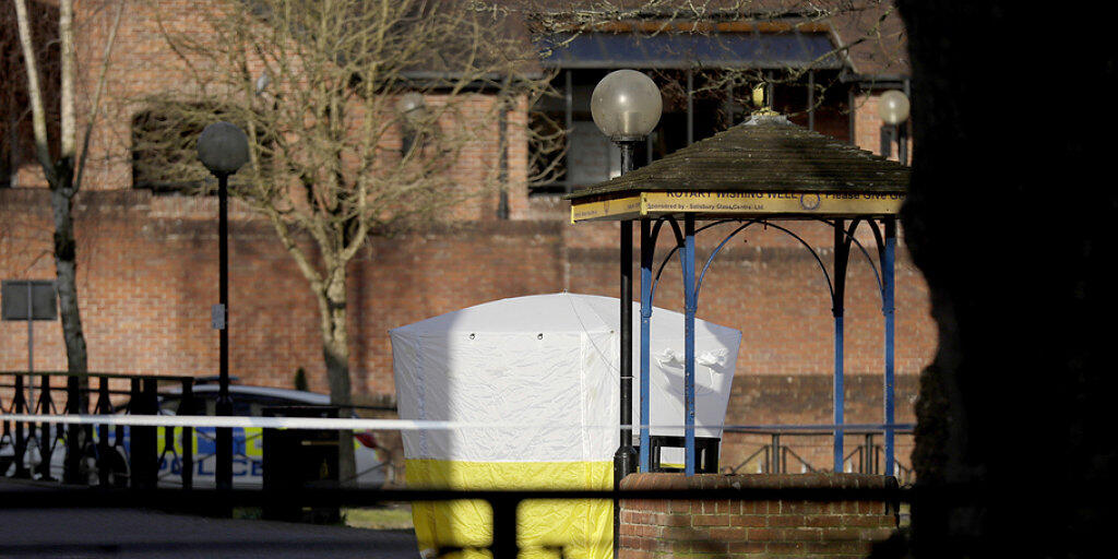 Blick auf die Stelle in der südenglischen Kleinstadt Salisbury, an welcher der frühere russische Doppelagent Sergej Skripal und seine Tochter am Wochenende mit rätselhaften Vergiftungserscheinungen aufgefunden worden waren.