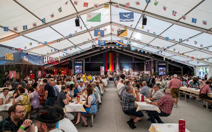 Kick-off Landesfeuerwehrtag mit "Füürwehrstadl" in Balzers