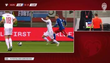 Foul an Julien Hasler