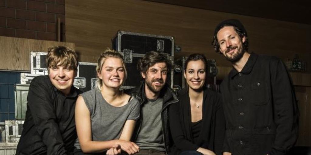 Max Herre (r) dieses Jahr als Special Guest von Philipp Poisel am Zermatt Unplugged. Es hat ihm so gut gefallen, dass er 2016 wiederkommt (Handout). Max Herre (r) dieses Jahr als Special Guest von Philipp Poisel am Zermatt Unplugged. Es hat ihm so gut gefallen, dass er 2016 wiederkommt (Handout).
