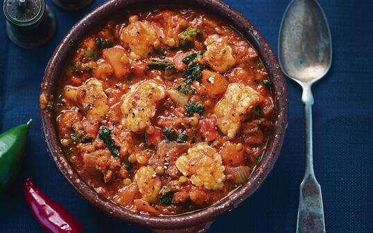 Vegetable dhal - lentil dhal with cauliflower, carrot, brown lentils in spicy curry sauce