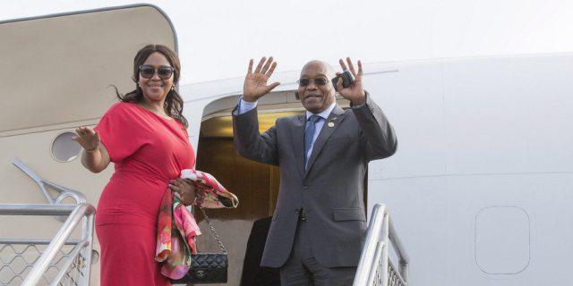 Jacob Zuma und eine seiner Ehefrauen, Tobeka Stacie (Archiv)