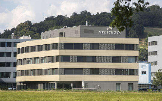 Medicnova, Gamprin Bendern