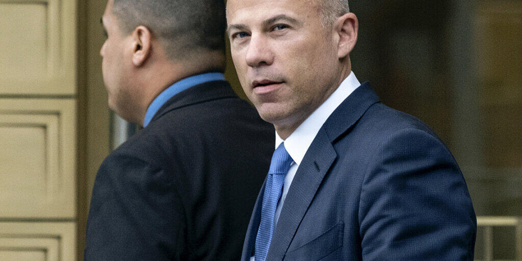 Der amerikanische Staranwalt Michael Avenatti ist am Freitag wegen eines Erpressungsversuchs für schuldig befunden worden - nun wird das Strafmass gegen ihn bestimmt.