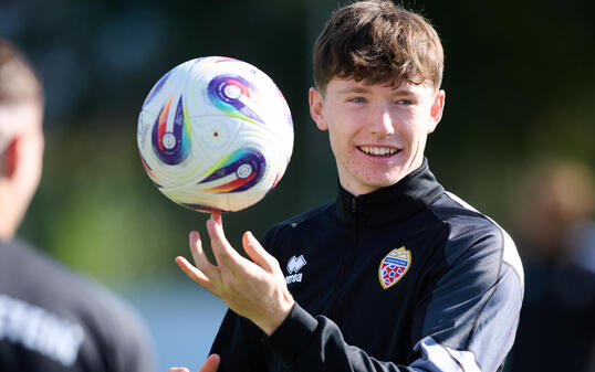 Jonas Weissenhofer ist zum vierten Mal im Aufgebot der A-Nationalmannschaft.