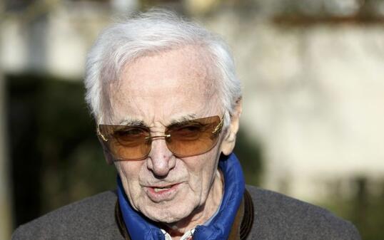 Der französische Chasonnier Charles Aznavour ist am 1. Oktober im Alter von 94 Jahren verstorben. (Archiv)