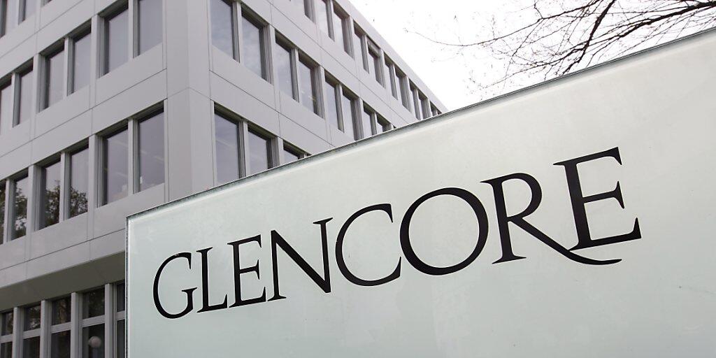 Der Rohstoffhandels- und Bergbaukonzern Glencore hat im laufenden Jahr bis Ende September weniger Kupfer abgebaut als noch vor Jahresfrist. Demgegenüber nahm etwa die Kobalt- oder die Kohleförderung zu.