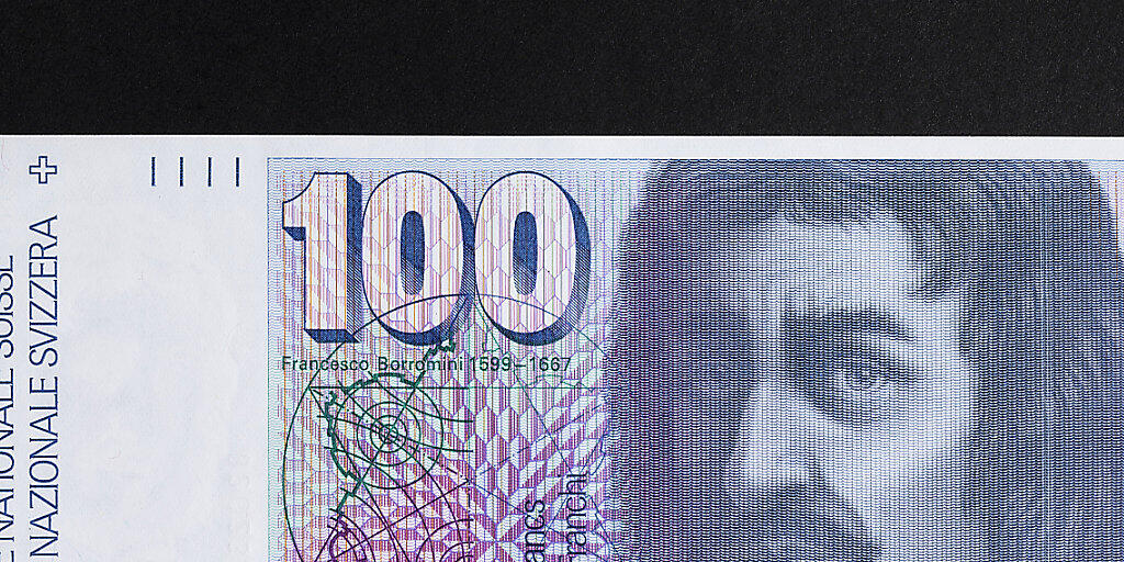Alte Banknoten wie diese sollen den Wert nicht mehr verlieren. Der Nationalrat will die Umtauschfrist abschaffen. Alte Banknoten wie diese sollen den Wert nicht mehr verlieren. Der Nationalrat will die Umtauschfrist abschaffen.