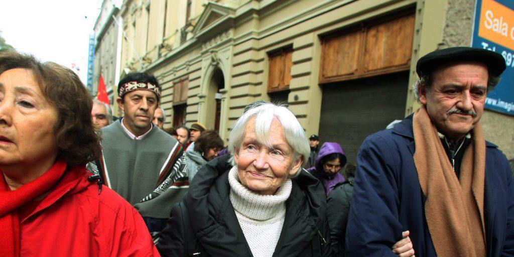 Margot Honecker in Santiago de Chile auf einer Aufnahme aus dem Jahr 2010. Die Witwe von Erich Honecker ist im Alter von 89 Jahren gestorben. (Archiv) Margot Honecker in Santiago de Chile auf einer Aufnahme aus dem Jahr 2010. Die Witwe von Erich Honecker ist im Alter von 89 Jahren gestorben. (Archiv)