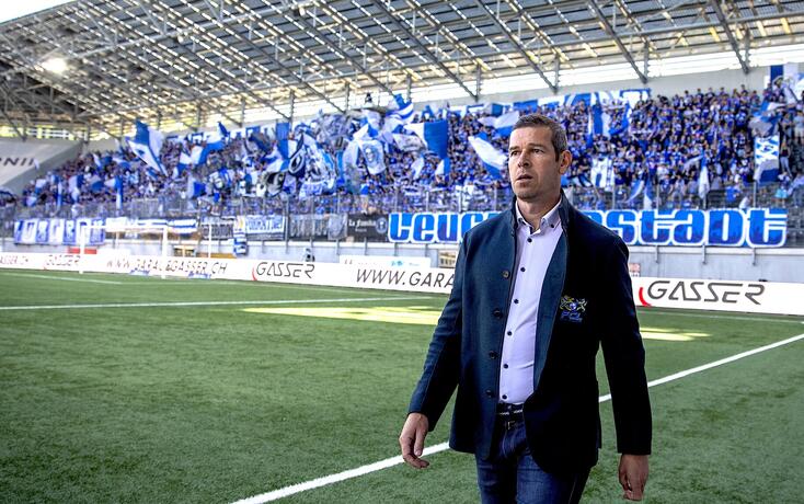 Kritik war Mario Frick in seiner bisherigen Trainerlaufbahn kaum ausgesetzt. In einer sportlich heikleren Phase jedoch entwickelte er sich sowohl als Mensch als auch als Trainer weiter.