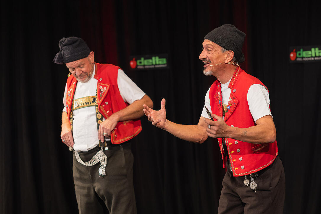 50 Jahre Delta Möbel mit Comedy-Duo Messer und Gabel