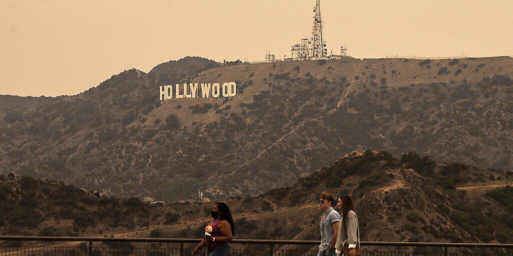 Wegen der Corona-Pandemie müssen die Filmproduzenten in Hollywood Termine nach hinten schieben. (Archivbild)
