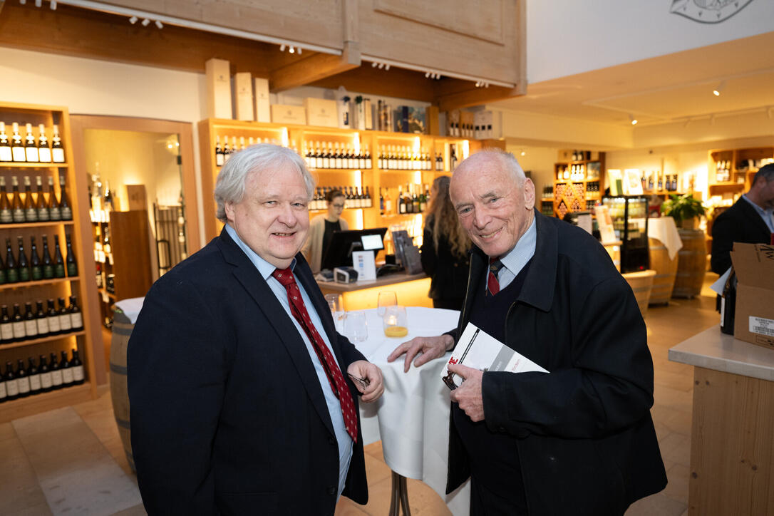 Vernon Smith Prize (19.02.2024)