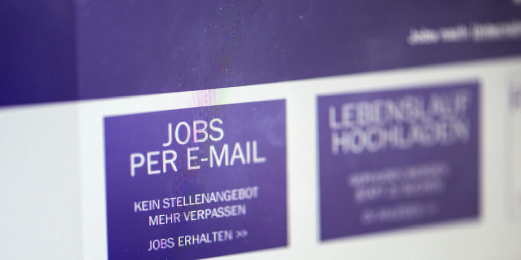 Der Job-Index misst monatlich die Zahl der ausgeschriebenen Stellen auf Internetseiten von Unternehmen. (Symbolbild)
