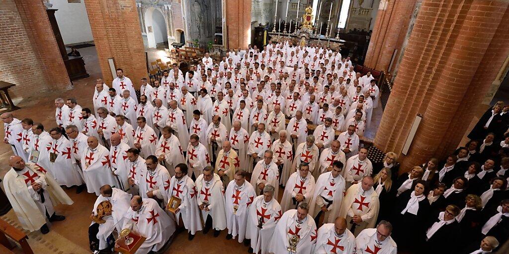 Katholische Templer in San Fermo Inferiore in Verona. Dort wollen Wissenschaftler aus Österreich, Italien und der Schweiz das Grab des Grossmeisters Arnau de Torroja aus dem 12. Jahrhundert gefunden haben. Wegen der Coronakrise steht der "Vaterschaftstest" am Skelett noch aus. (Pressebild)