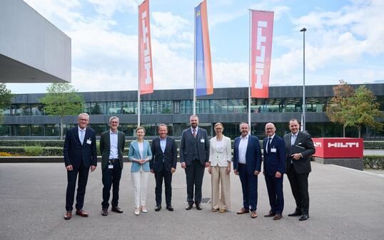 Treffen der Regierung in der Firmenzentrale der Hilti AG