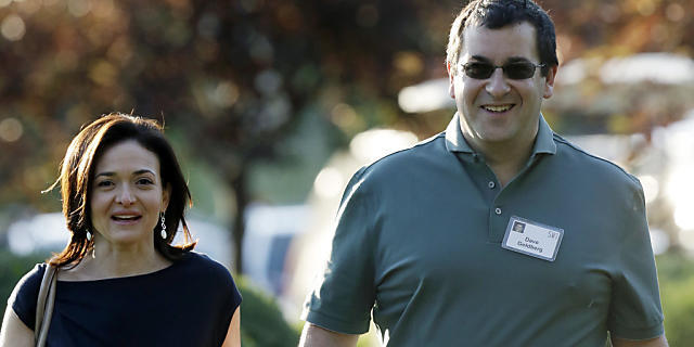 Sheryl und David Goldberg bei einem Spaziergang im Juli 2013 Sheryl und David Goldberg bei einem Spaziergang im Juli 2013
