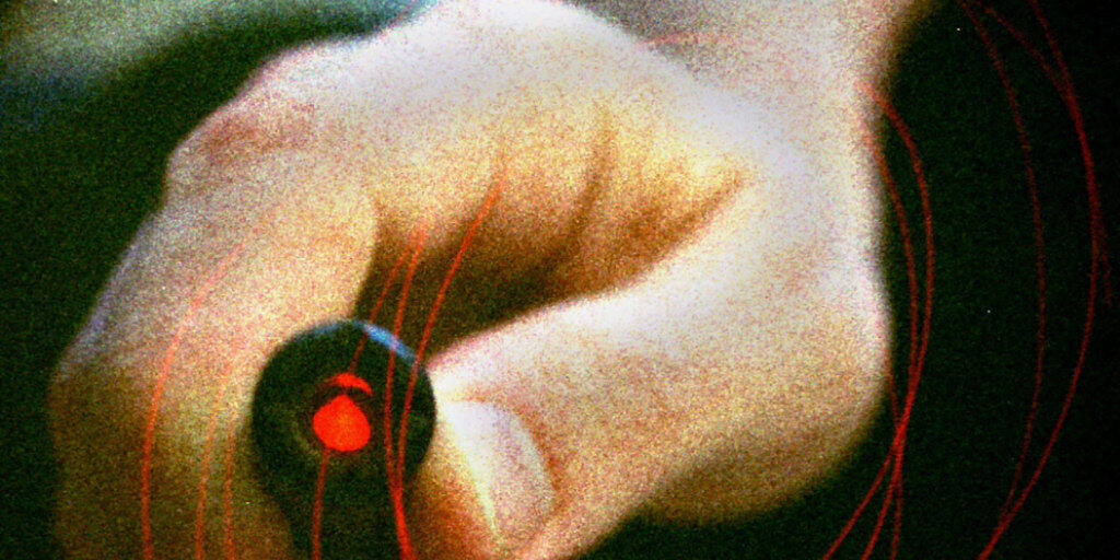 Die missbräuchliche Verwendung von Laserpointern hat in den letzten Jahren immer wieder für Aufsehen gesorgt. Nun soll der Besitz der gefährlichen Laserpointer definitiv verboten werden. (Archivbild)