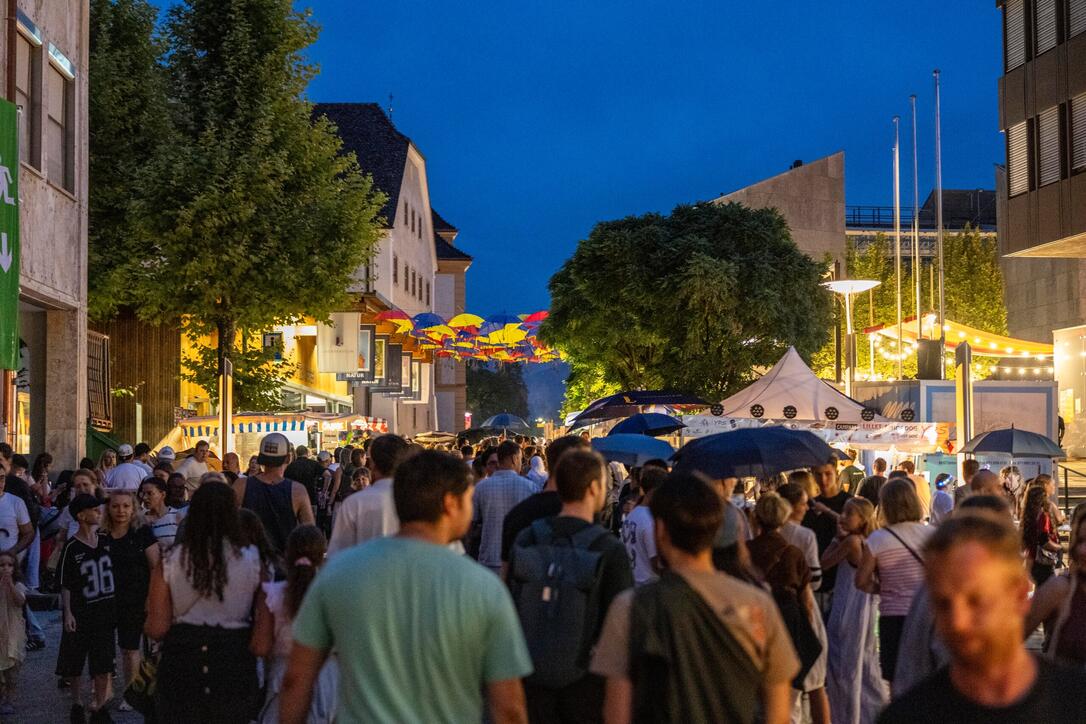 Staatsfeiertag 2026 Volksfest mit Abendprogramm