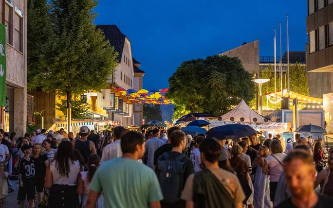 Staatsfeiertag 2026 Volksfest mit Abendprogramm