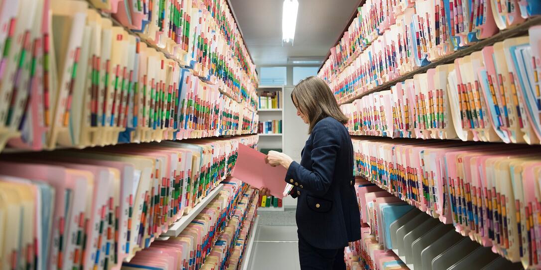 AMT, BEHOERDE, VERWALTUNG, WIRTSCHAFTSAMT, WIRTSCHAFTSBEHOERDE, WIRTSCHAFTSVERWALTUNG, HANDELSAMT, HANDELSBEHOERDE, HANDELSVERWALTUNG, KANTONALES AMT, KANTONALE BEHOERDE, KANTONALE VERWALTUNG, HANDELSREGISTERAMT, HANDELSREGISTER, FIRMENREGISTER, UNTERNEHM
