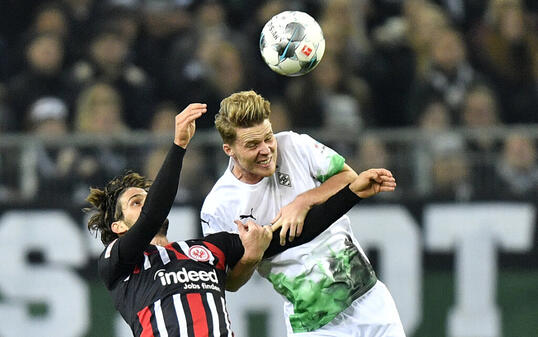 Nico Elvedi erzielte mit dem Kopf das 3:1 für Mönchengladbach gegen Frankfurt