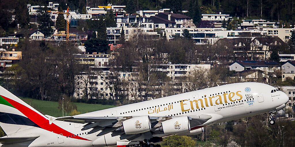 Für die arabische Fluggesellschaft Emirates war es der erste Halbjahresverlust seit über 30 Jahren. (Symbolbild)