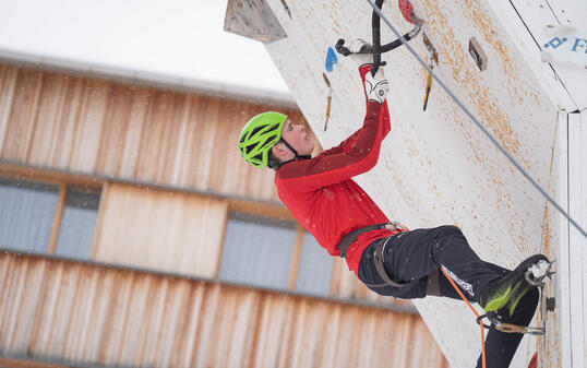 Swiss Ice Climbing Cup in Malbun