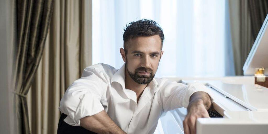 In der Opéra de Lausanne inszeniert Max Emanuel Cencic, einer der besten Countertenöre, "La donna del lago" von Gioachino Rossini. Premiere war am 22. April 2018.