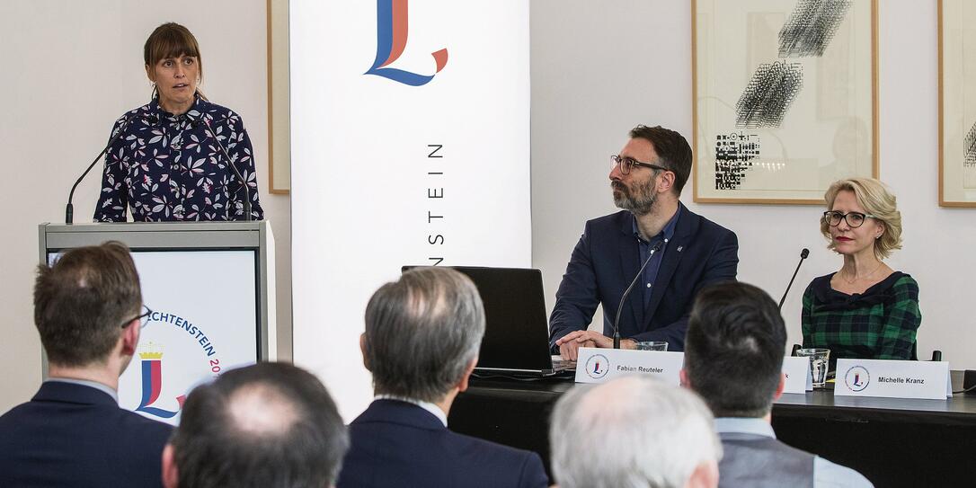 Das Geburtstagsfest kann steigen