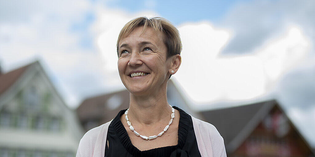Die neue Innerrhoder Regierungsrätin Monika Rüegg Bless am Sonntag nach der Wahl. Die neue Innerrhoder Regierungsrätin Monika Rüegg Bless am Sonntag nach der Wahl.