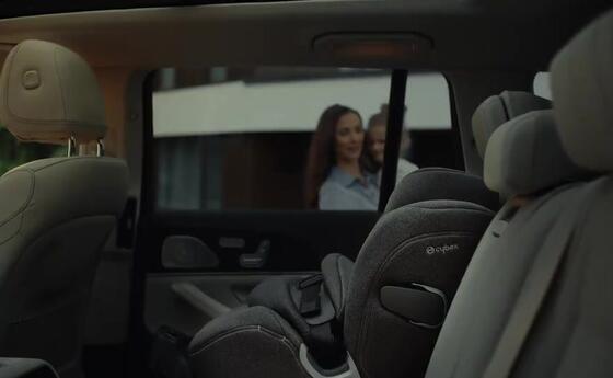 Baby-Sicherheitstag mit Live-Crashtest