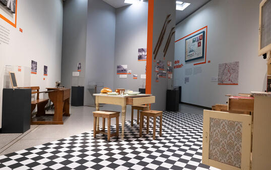250608 PK zur Ausstellung «Nah am Krieg. Liechtenstein 1939 bis