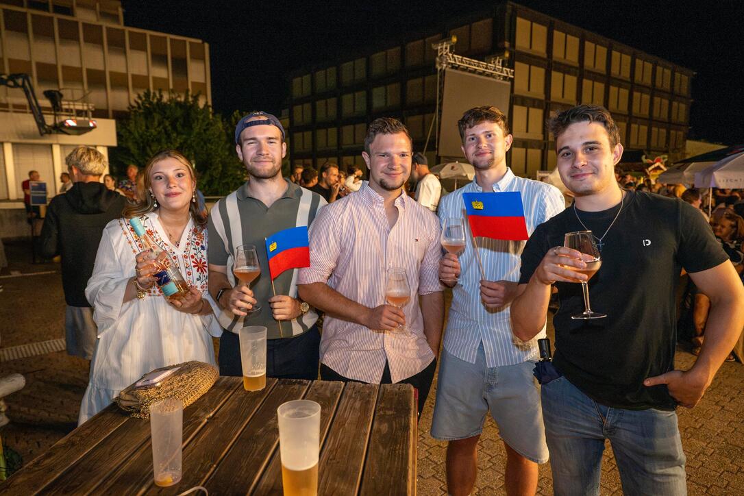 Staatsfeiertag 2026 Volksfest mit Abendprogramm