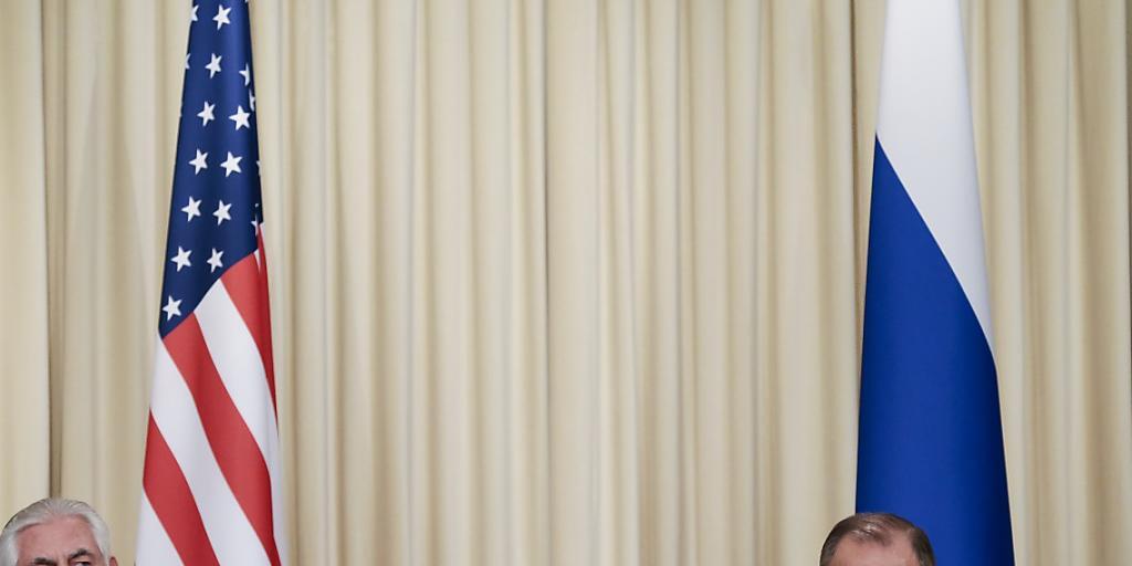 Sie waren sich bisher im Syrien-Konflikt meist uneinig: US-Aussenminister Rex Tillerson (links) und sein russischer Kollege Sergej Lawrow. (Archivbild)