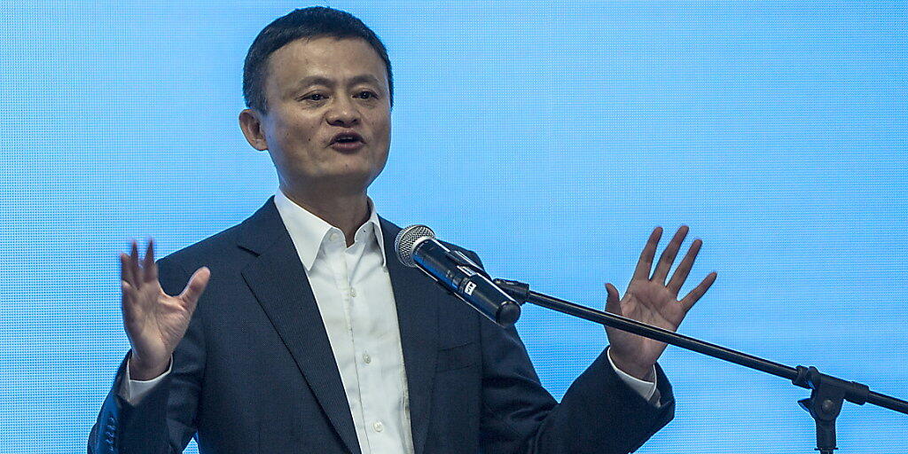 Der Chef und Gründer von Alibaba, Jack Ma, gibt seine Aufgaben bei dem Konzern ab und will sich anderen Tätigkeiten widmen. (Archivbild)