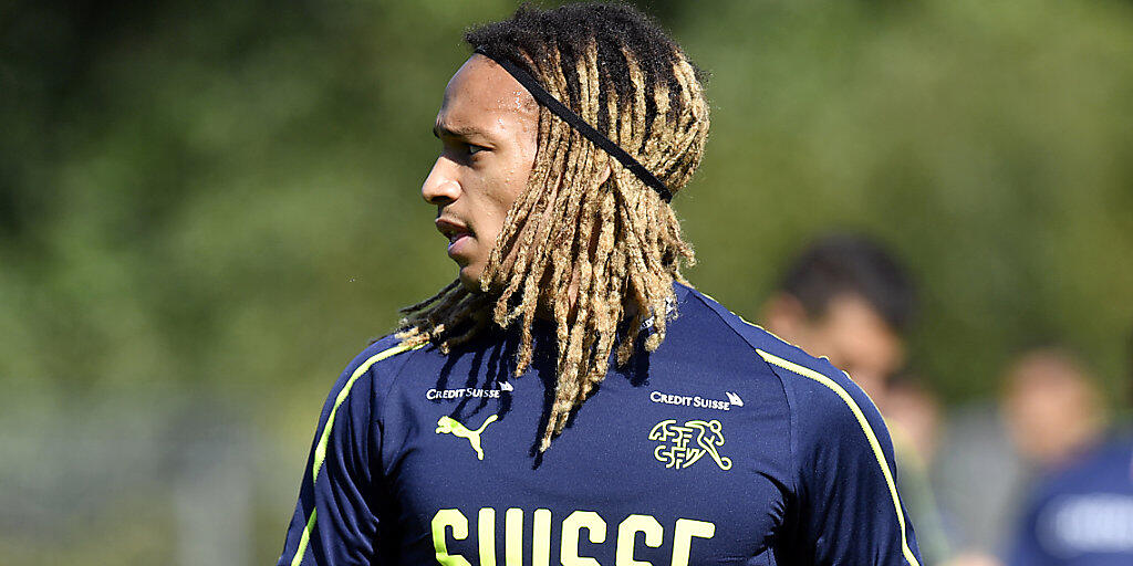 Kevin Mbabu gibt heute gegen Island sein Debüt für die Schweiz