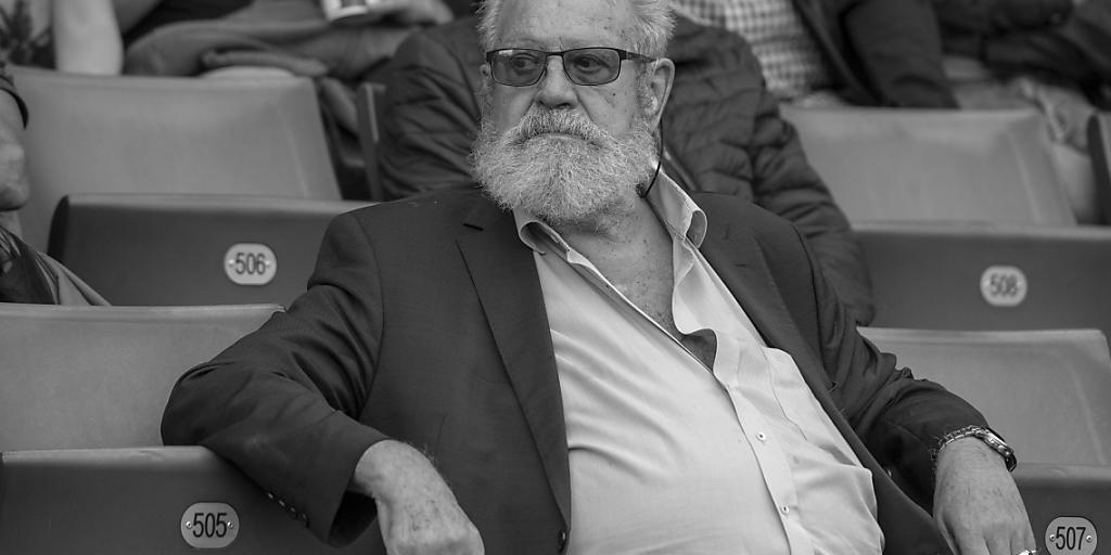 Paul Wolfisberg, hier an einem Match des FC Luzern vor einem Jahr, erlag in Horw an einem Schwächeanfall Paul Wolfisberg, hier an einem Match des FC Luzern vor einem Jahr, erlag in Horw an einem Schwächeanfall