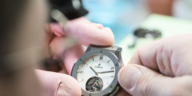 Manufaktur beim Schweizer Hersteller Hublot in Nyon