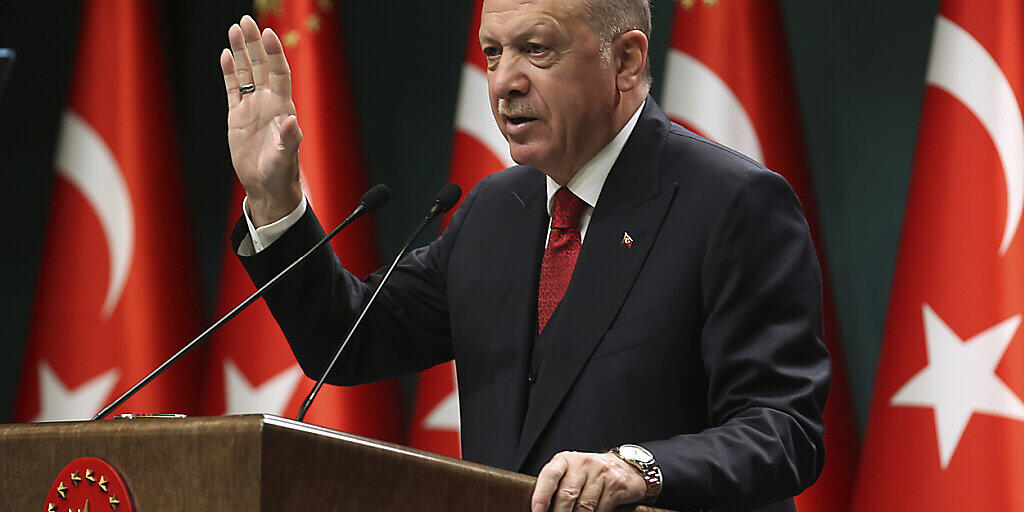 Der türkische Präsident Recep Tayyip Erdogan schickt das Forschungsschiff "Oruc Reis" erneut in Gebiete der Ägäis, die zwischen der Türkei und Griechenland umstritten sind. (Archivbild) Der türkische Präsident Recep Tayyip Erdogan schickt das Forschungsschiff "Oruc Reis" erneut in Gebiete der Ägäis, die zwischen der Türkei und Griechenland umstritten sind. (Archivbild)