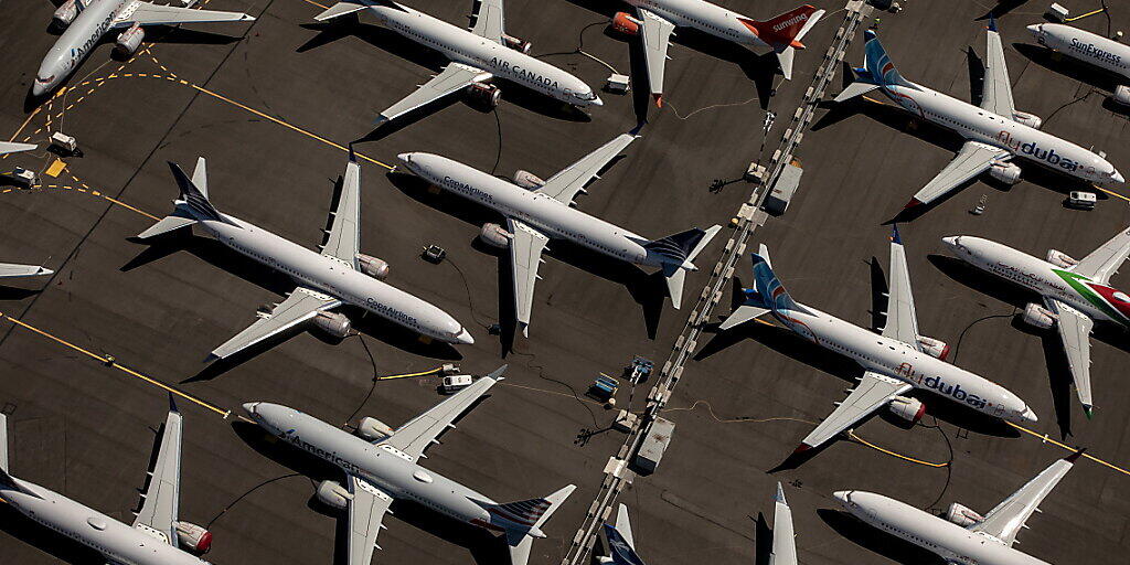 Boeing "groundet" auch die Produktion seines Langstreckenjets "Dreamliner". (Archivbild)