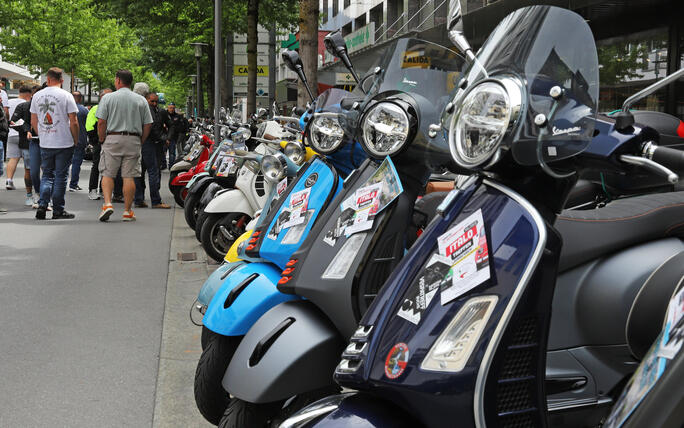 Vespa-Treff in Buchs
