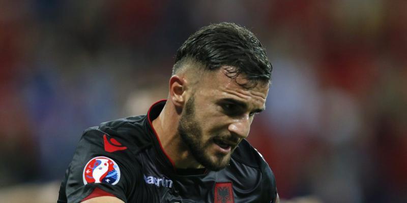 Jubel über ein historisches Tor: Armando Sadiku nach seinem 1:0 gegen Rumänien