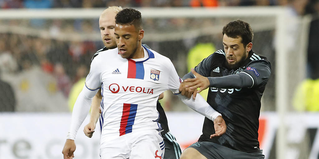 Corentin Tolisso (links) trägt künftig das Trikot von Bayern München