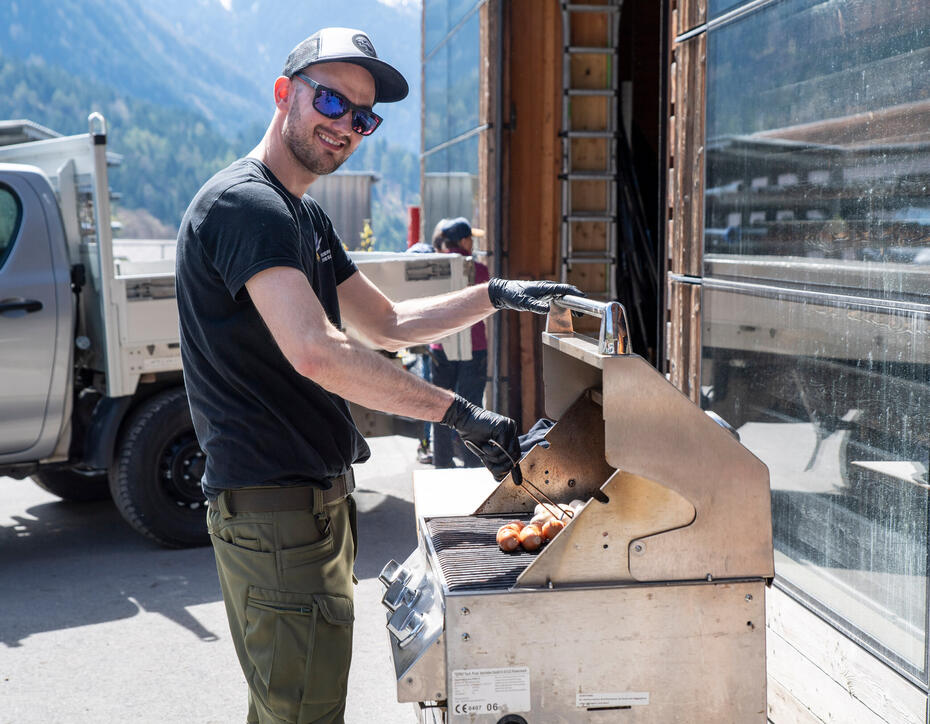 Umweltputzete und Basteln von Nisthilfen in Triesenberg (18.04.2026)